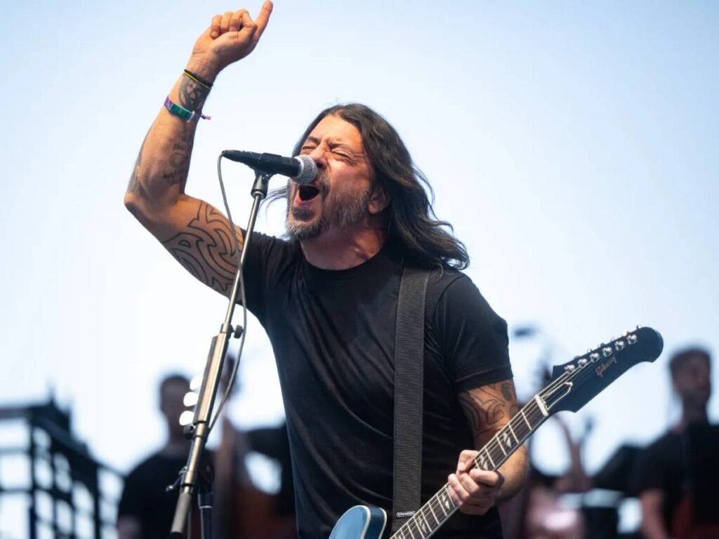 How Foo Fighters Influenced Cloverstain: Guitar Driven Rock, Songwriting Energy, and the Evolution of Our Alternative Sound