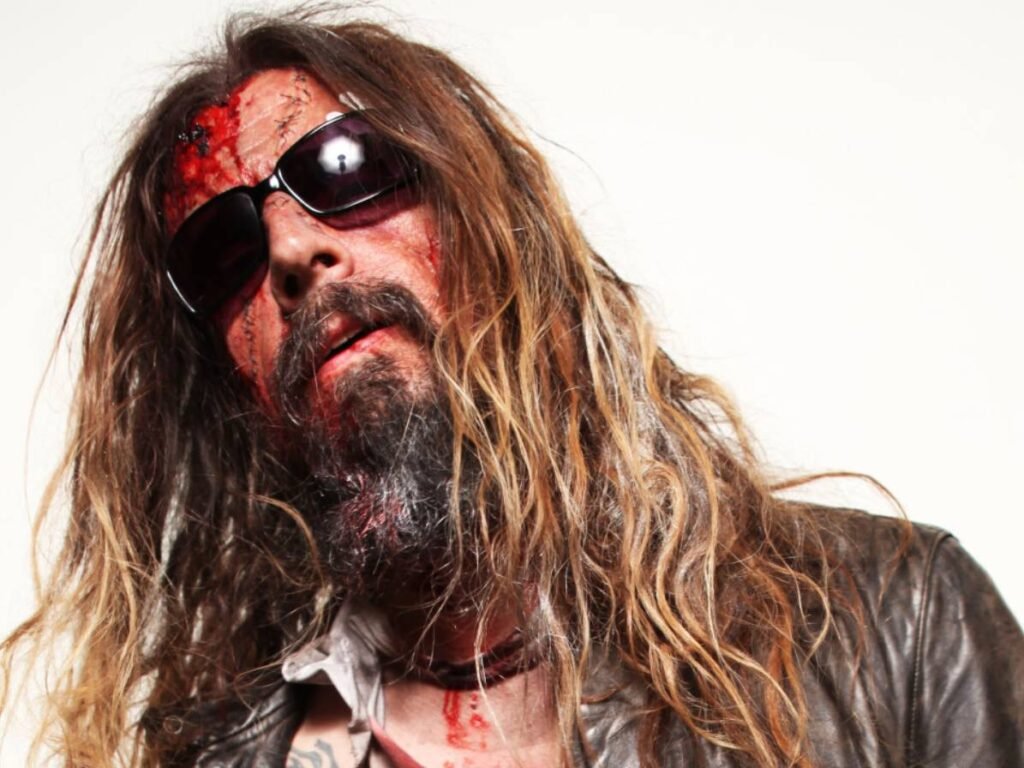 Capturing the industrial horror rock guitar style of Rob Zombie in the music of Cloverstain